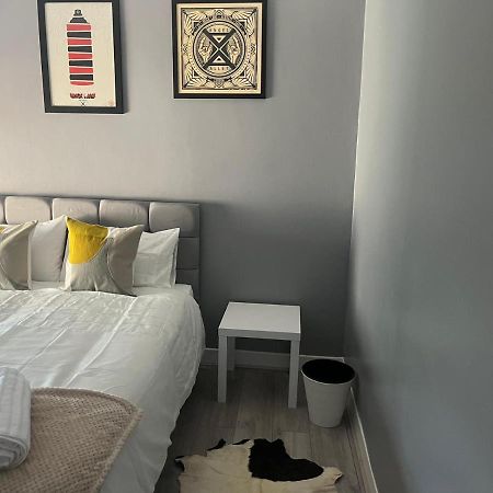 The E17 Suite Лондон Экстерьер фото
